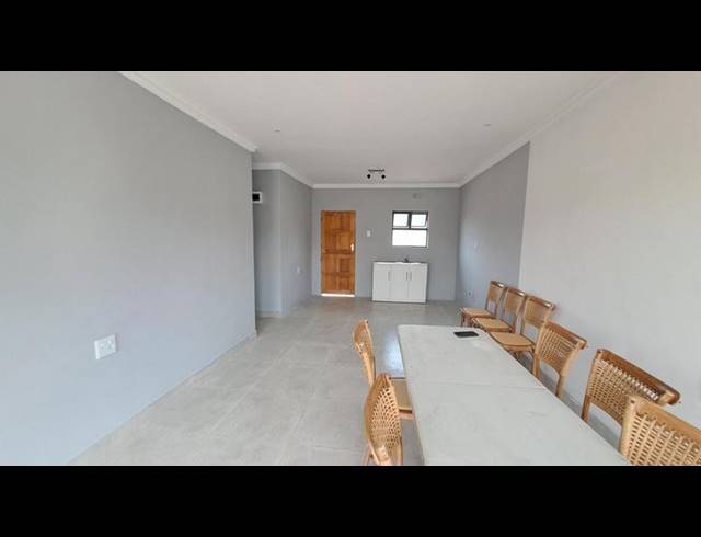 3 BEDROOM HOUSE FOR SALE IN UMLAZI Z
